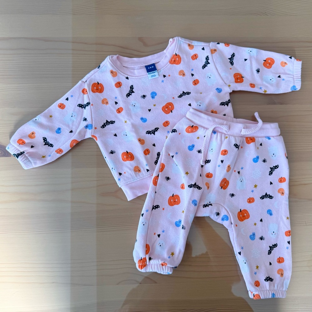 Old Navy French Terry Sweatshirt + Sweatpants Set in Pink Halloween
